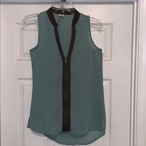 Sleeveless top